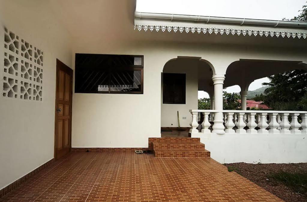 Coco Bay Guest House Anse Volbert Village Εξωτερικό φωτογραφία