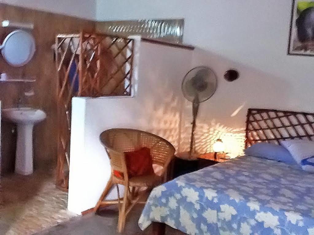 Coco Bay Guest House Anse Volbert Village Εξωτερικό φωτογραφία