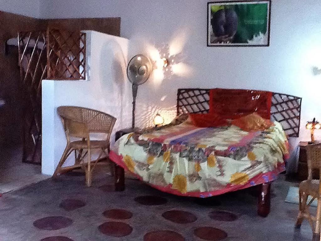 Coco Bay Guest House Anse Volbert Village Εξωτερικό φωτογραφία