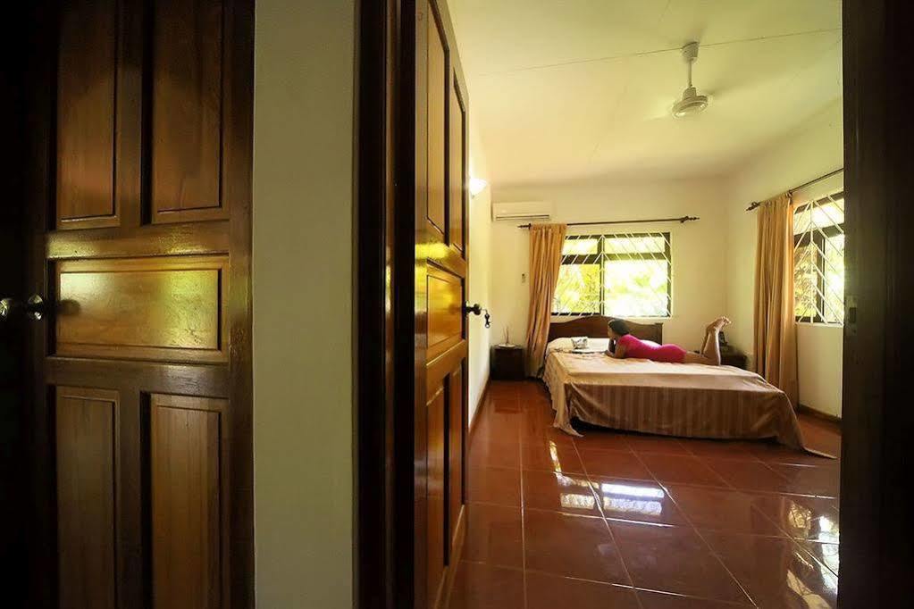 Coco Bay Guest House Anse Volbert Village Εξωτερικό φωτογραφία